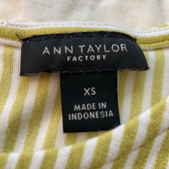 Ann Taylor Factory Ruffle Tank Top - Picture 3 of 5